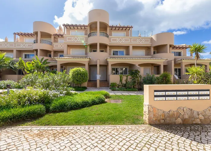 Boa Nova 32-6 Semesterbostad *